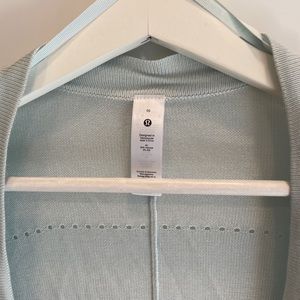 Lulu Lemon Open Mind Wrap